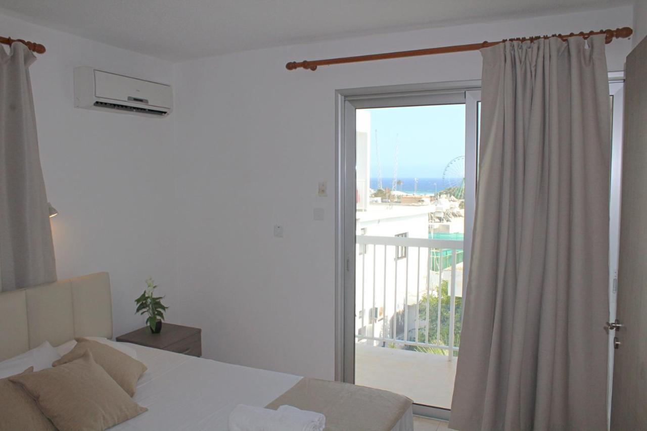 Maria Zintili Apartments Ayia Napa Exteriör bild