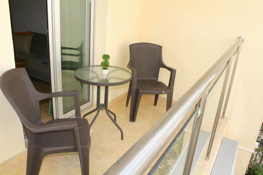 Maria Zintili Apartments Ayia Napa Exteriör bild