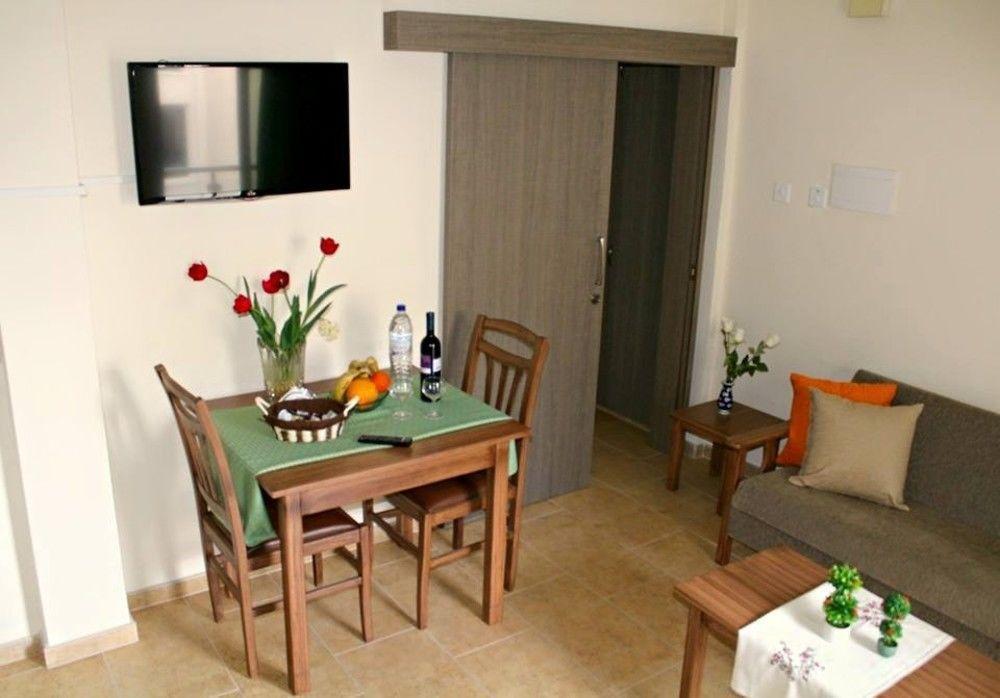 Maria Zintili Apartments Ayia Napa Exteriör bild
