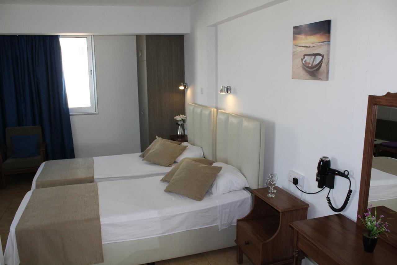 Maria Zintili Apartments Ayia Napa Rum bild